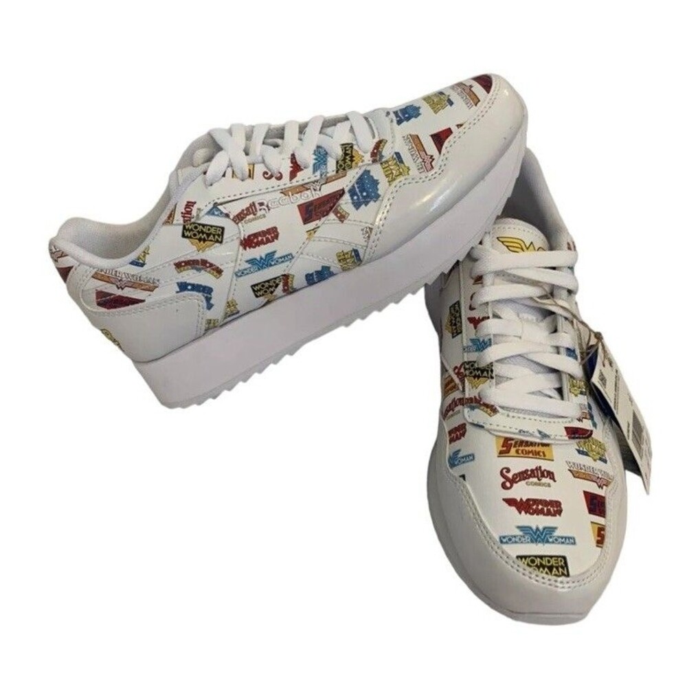 DC Comics Wonder‎ Woman Retro Logo White Nurse Running Sneakers Size 8 Reebok